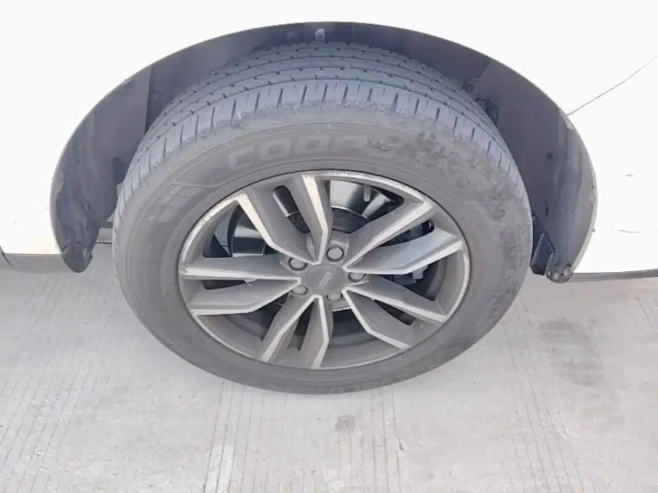 Wey VV5 2020 1.5T Two-Wheel Drive Smart Pioneer — миниатюра 8
