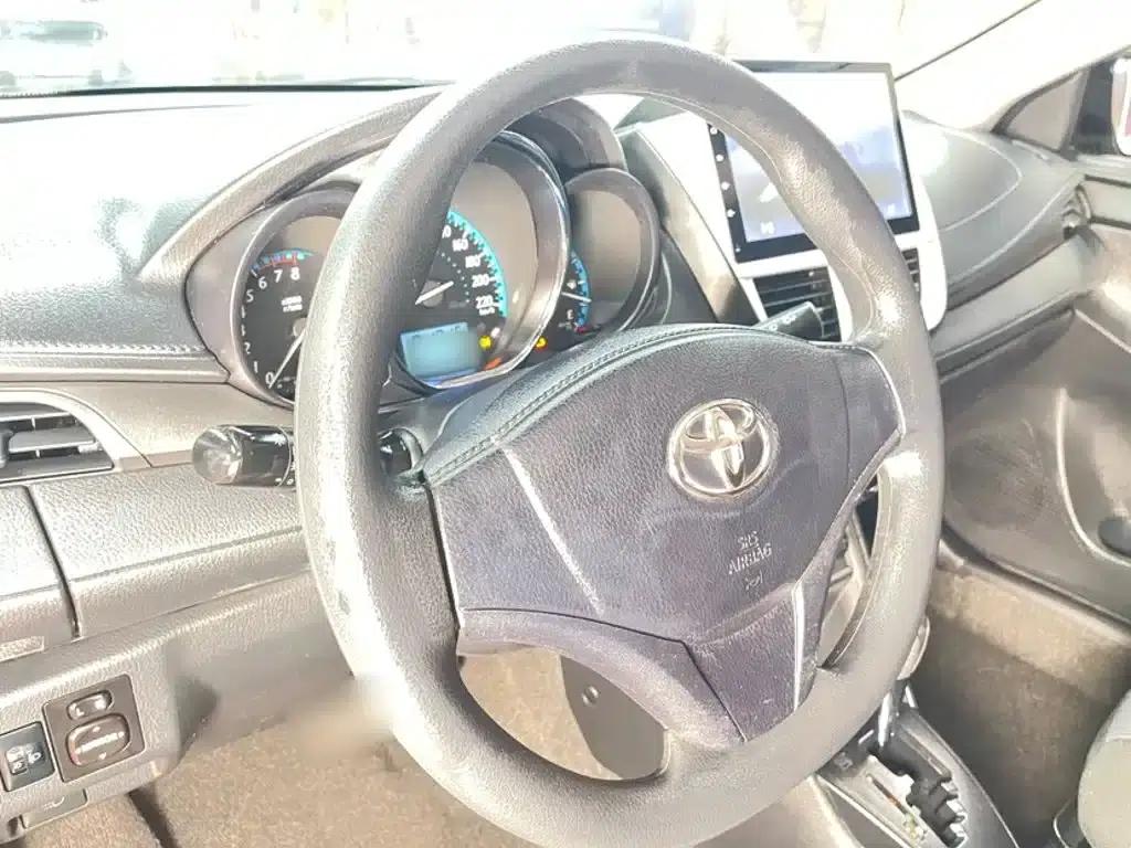 YARiS L 2017 1.5E CVT Dynamic Edition — миниатюра 19