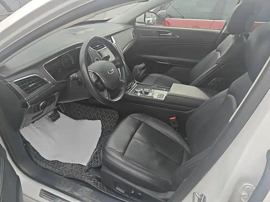 2019 Taurus EcoBoost 245 Premium Edition — миниатюра 15
