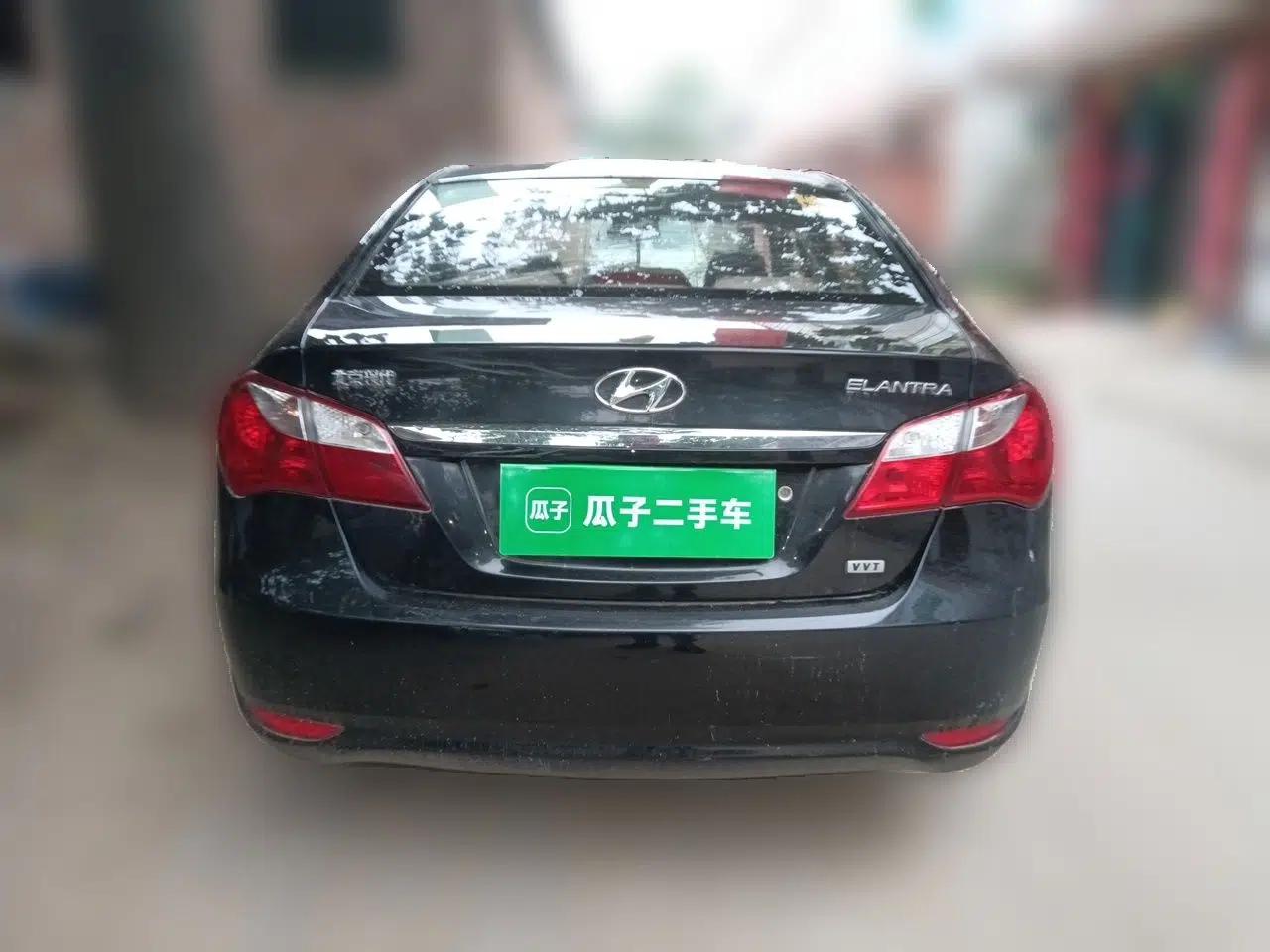 Hyundai Celesta 2011 1.6L Manual Comfort Edition — миниатюра 5