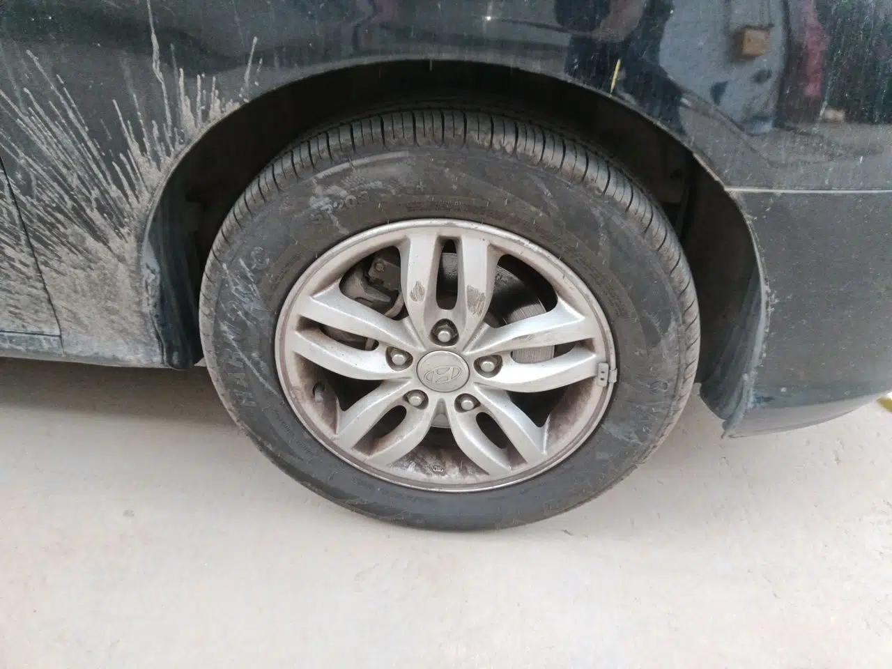 Hyundai Celesta 2011 1.6L Manual Comfort Edition — миниатюра 8