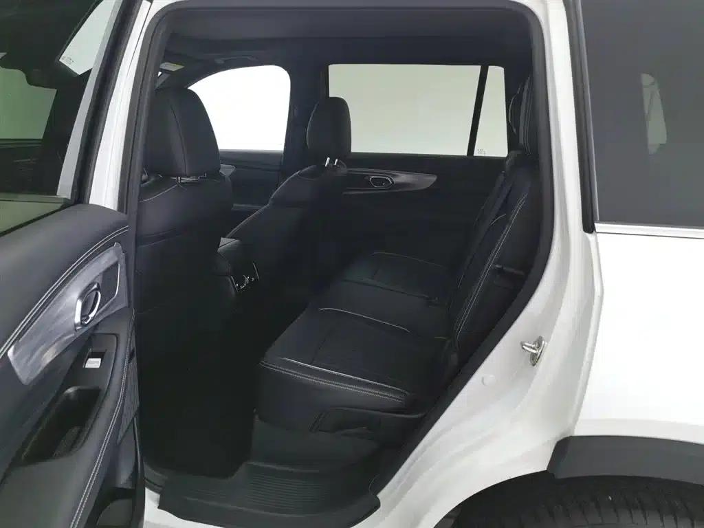 Trumpchi GS8 2025 Navigator Series 2.0TGDI 2WD Luxury 5-Seater — миниатюра 15