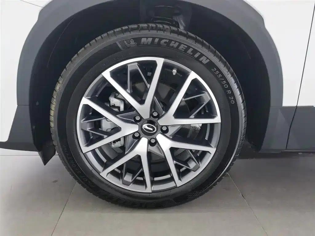 Trumpchi GS8 2025 Navigator Series 2.0TGDI 2WD Luxury 5-Seater — миниатюра 17