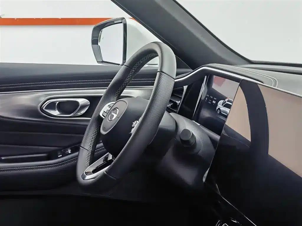 Trumpchi GS8 2025 Navigator Series 2.0TGDI 2WD Luxury 5-Seater — миниатюра 22