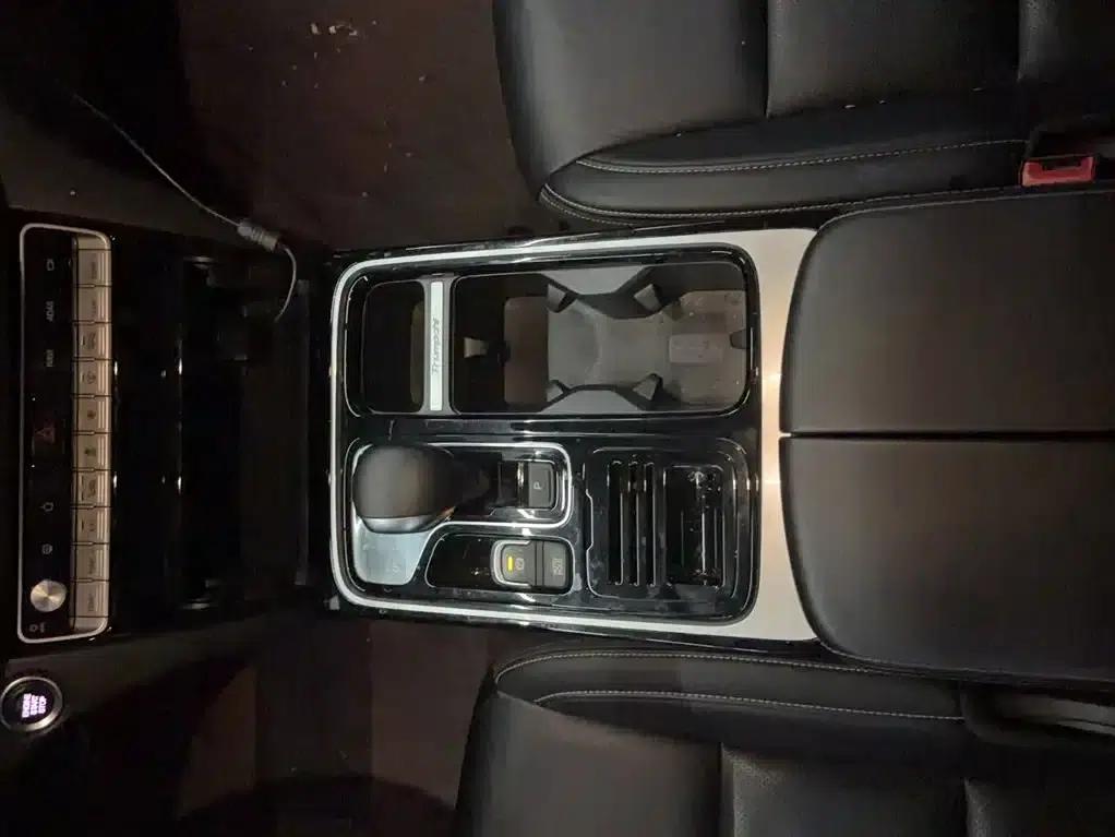 Trumpchi GS8 2020 390T 2WD Premium Edition (7-seater) — миниатюра 7