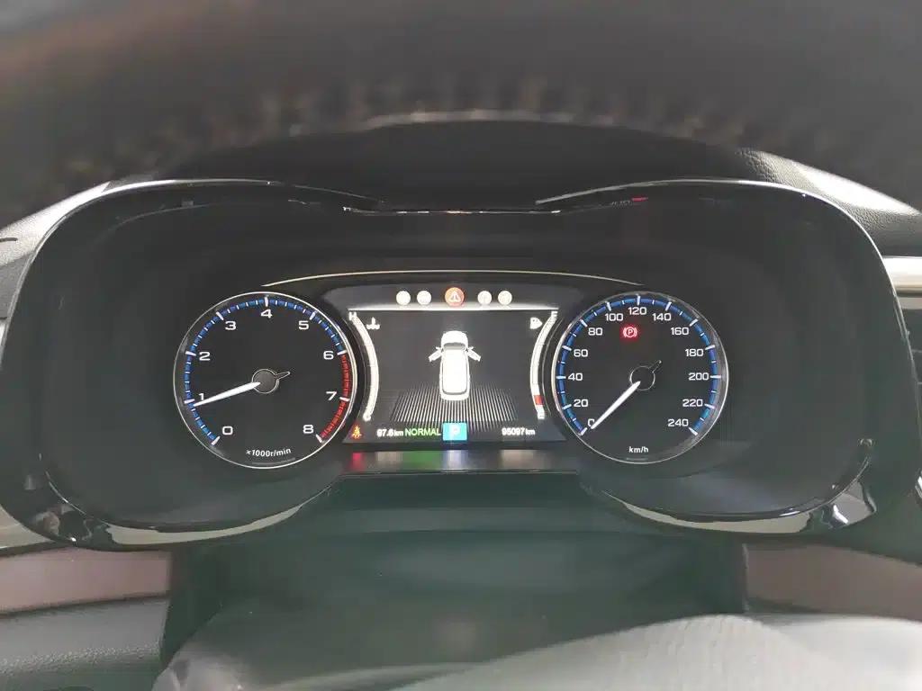 Trumpchi GS8 2017 320T 2WD Luxury Intelligent Connected Edition (7-seater) — миниатюра 5