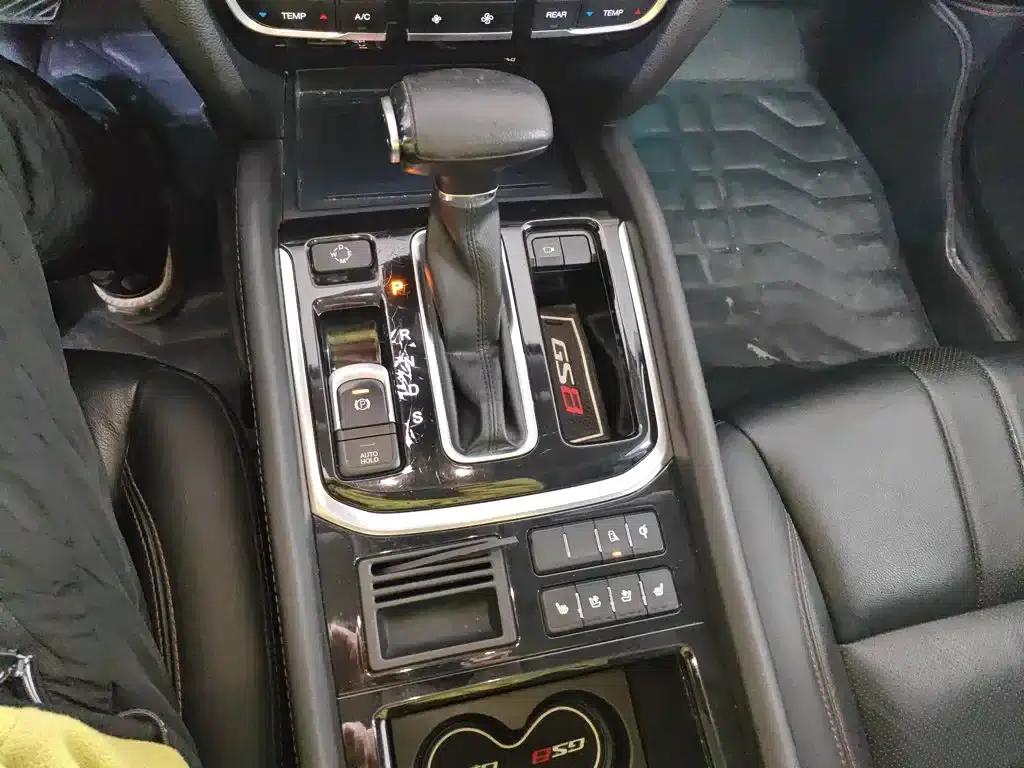 Trumpchi GS8 2017 320T 2WD Luxury Intelligent Connected Edition (7-seater) — миниатюра 8