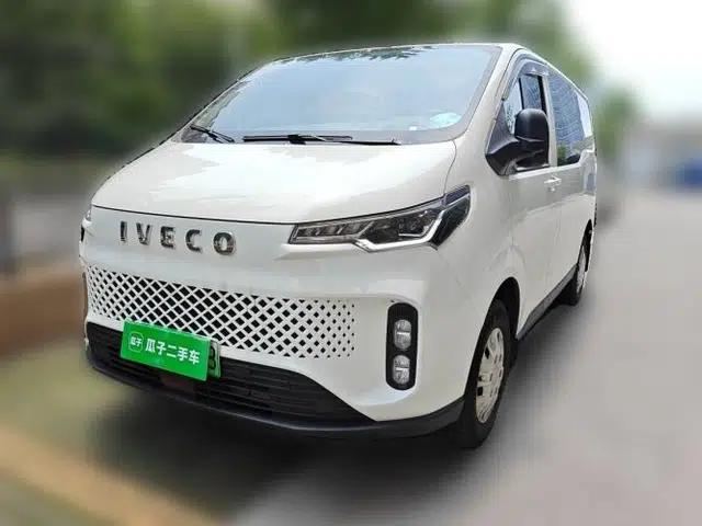 Iveco Fidato 2025 Multi-Purpose Passenger Vehicle 77 kWh Standard Wheelbase Low Roof 5-9 Seats