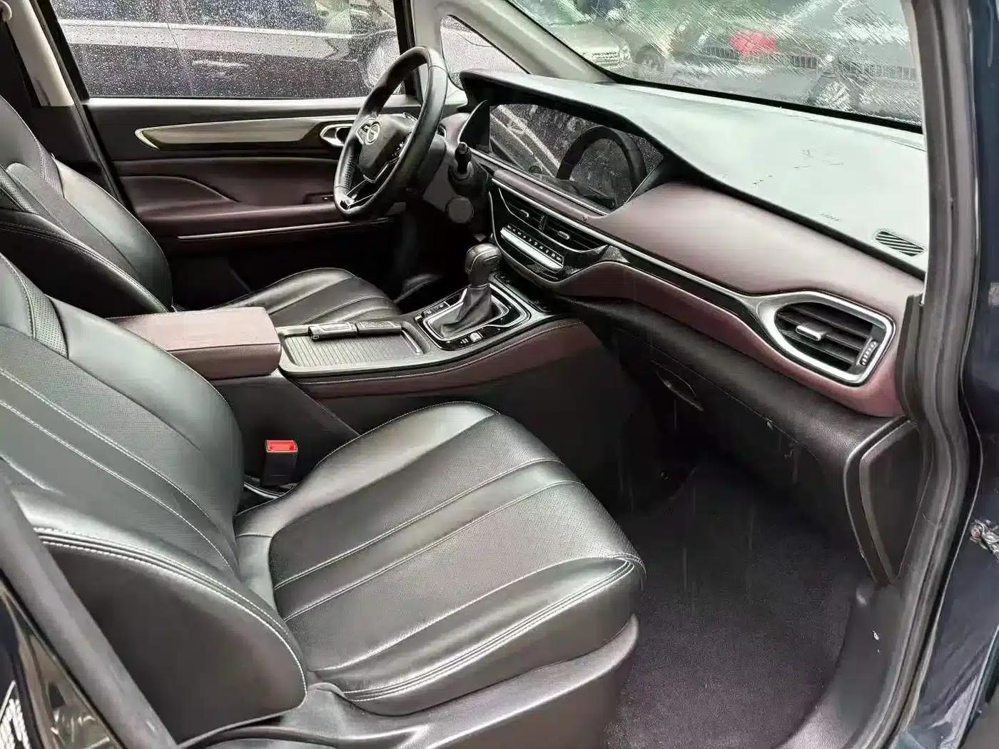 Trumpchi M6 2021 270T DCT Luxury Edition (7-seater) — миниатюра 7