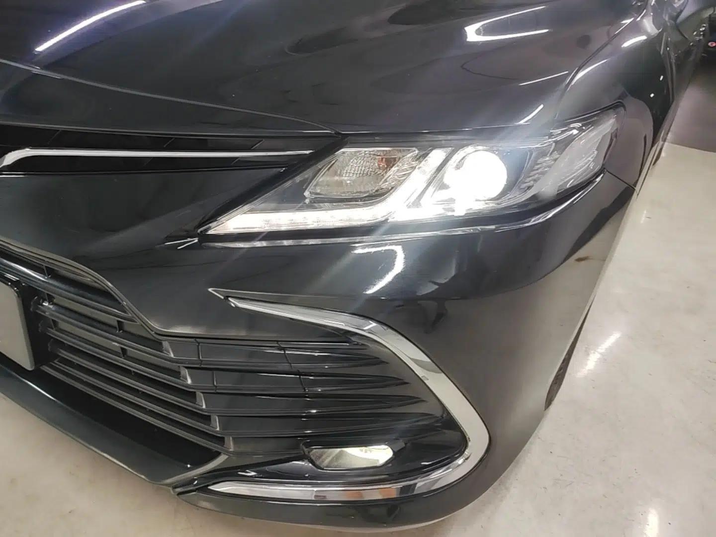 Toyota Camry 2023 2.0GVP Premier Edition — миниатюра 8