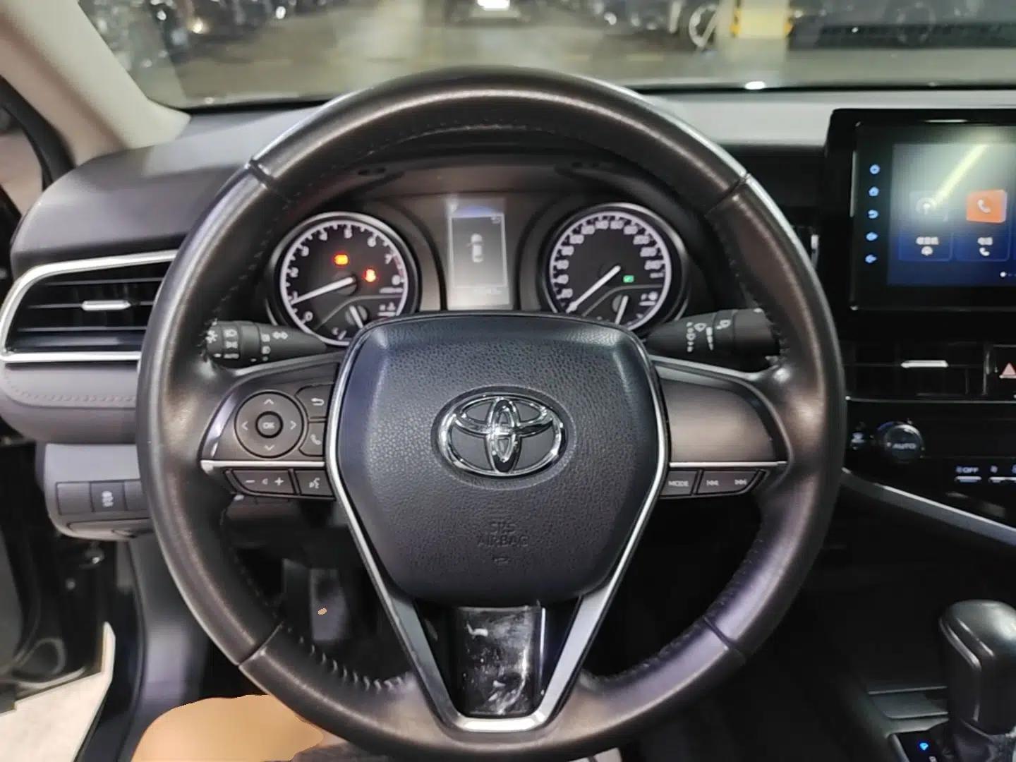 Toyota Camry 2023 2.0GVP Premier Edition — миниатюра 13