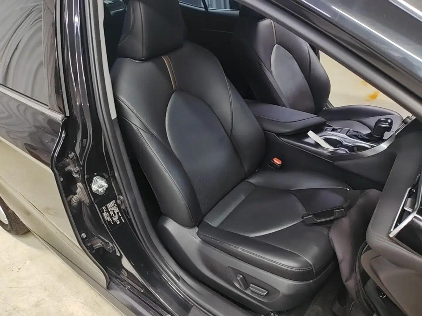 Toyota Camry 2023 2.0GVP Premier Edition — миниатюра 19