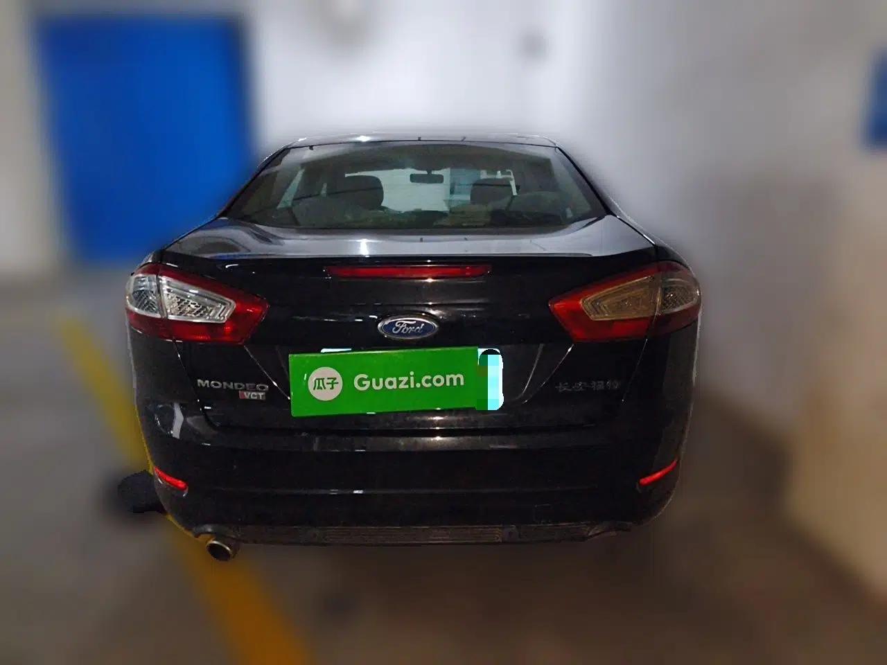 Ford Mondeo 2011 2.3L Luxury Model — миниатюра 5