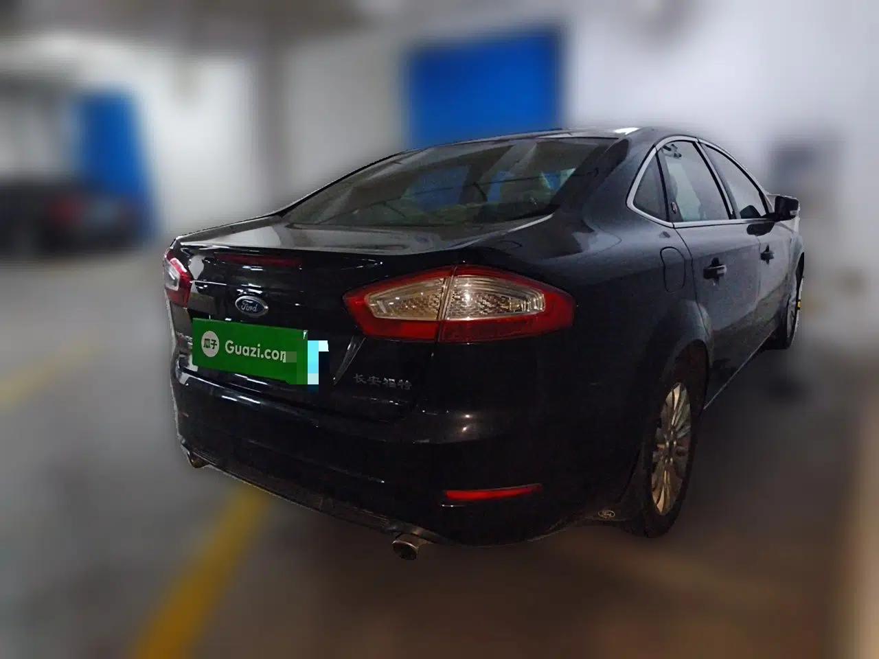 Ford Mondeo 2011 2.3L Luxury Model — миниатюра 6