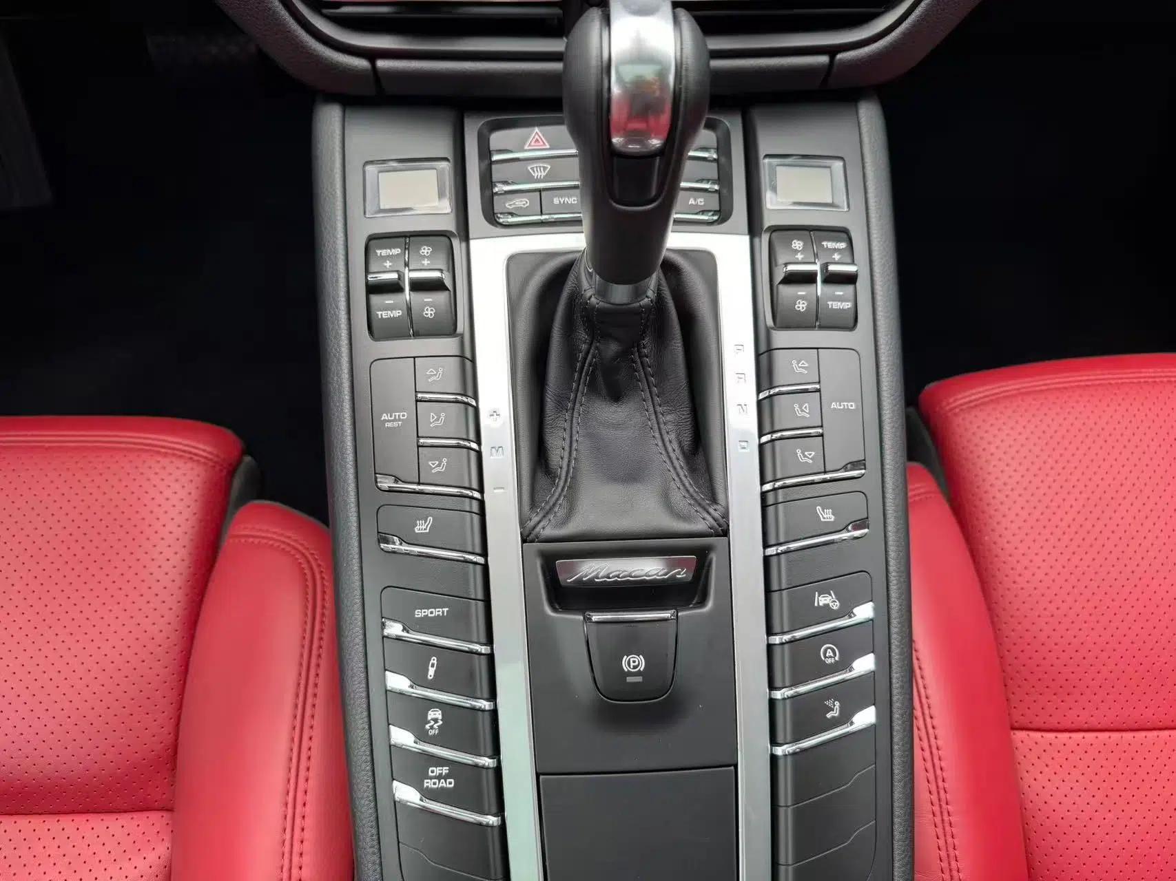 Porsche Macan 2018 Macan 2.0T — миниатюра 17