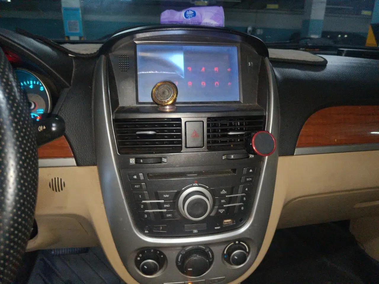 Buick Excelle 2013 1.5L Automatic Luxury Model — миниатюра 13