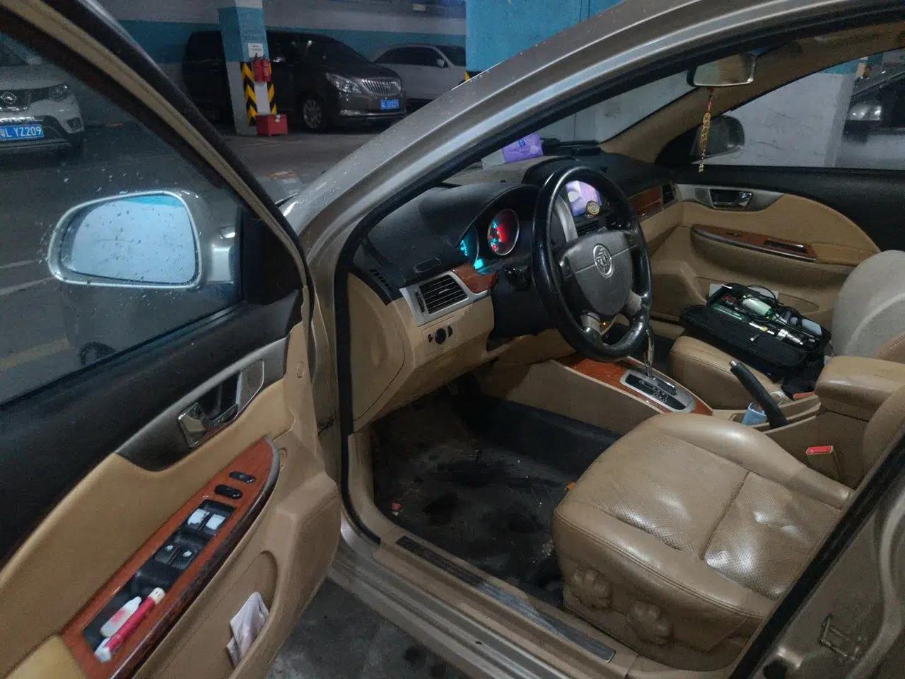 Buick Excelle 2013 1.5L Automatic Luxury Model — миниатюра 16