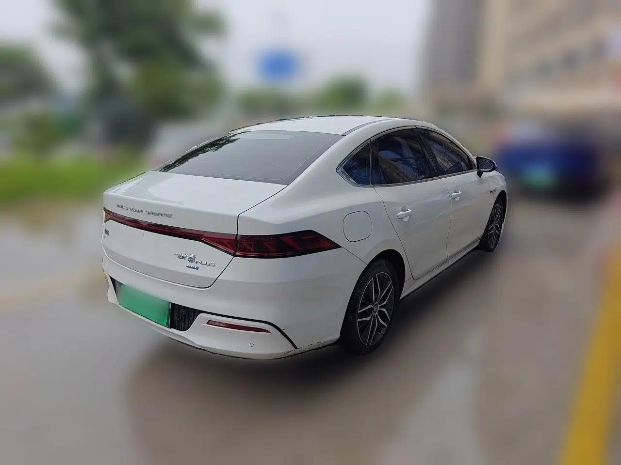 BYD Qin PLUS 2023 Champion Edition EV 510KM Leading Model — миниатюра 6
