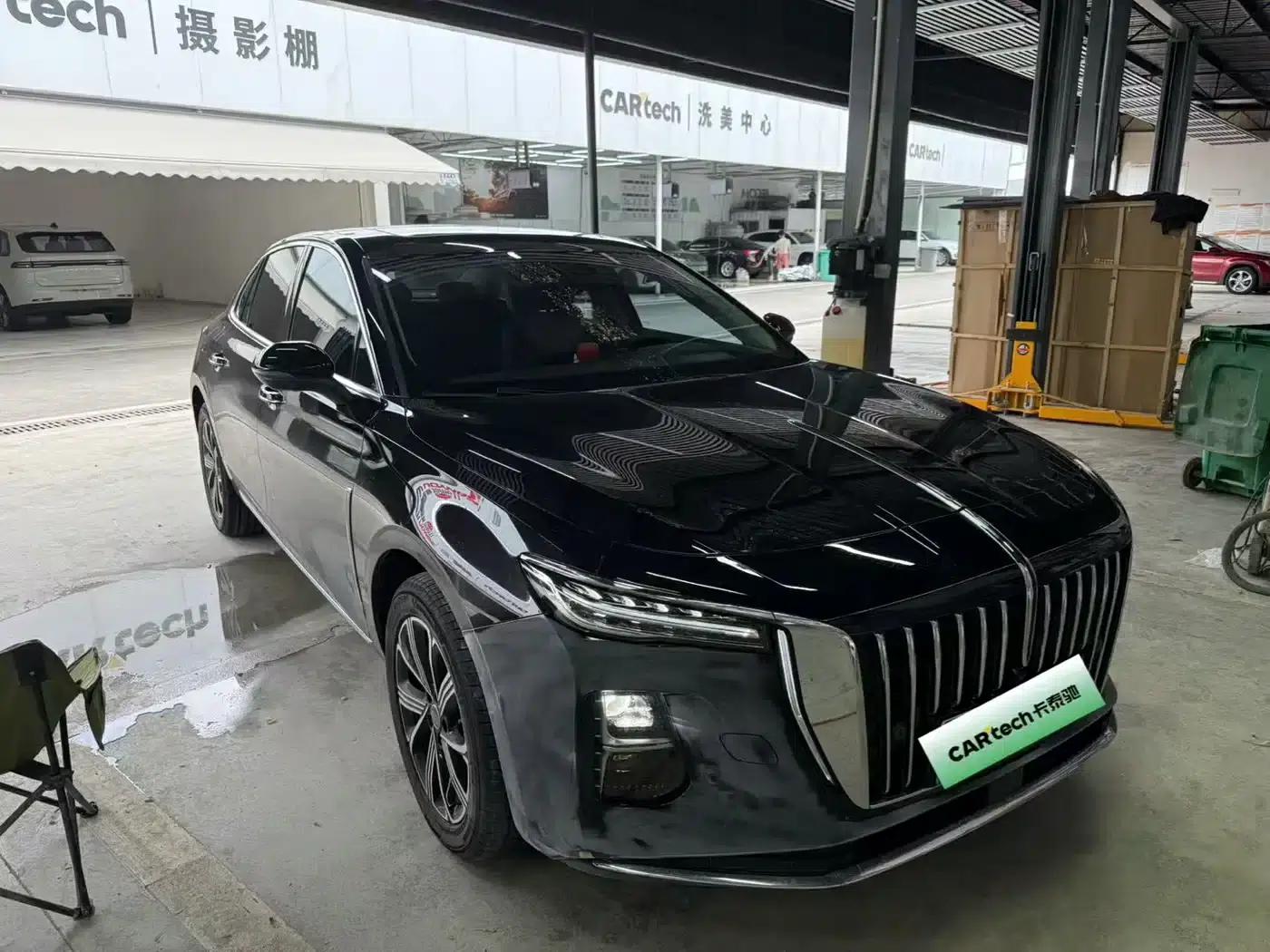 Hongqi H5 PHEV 2025 130 Super Hybrid Edition — миниатюра 2