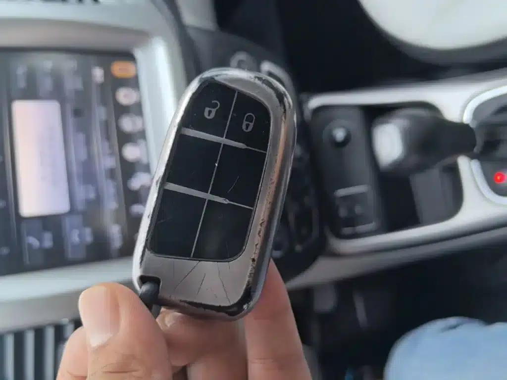 Compass 2017 200T Automatic Family Edition — миниатюра 9