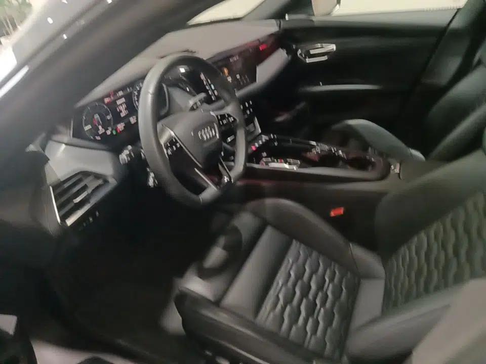 Audi e-tron GT 2023 Basic Model — миниатюра 22