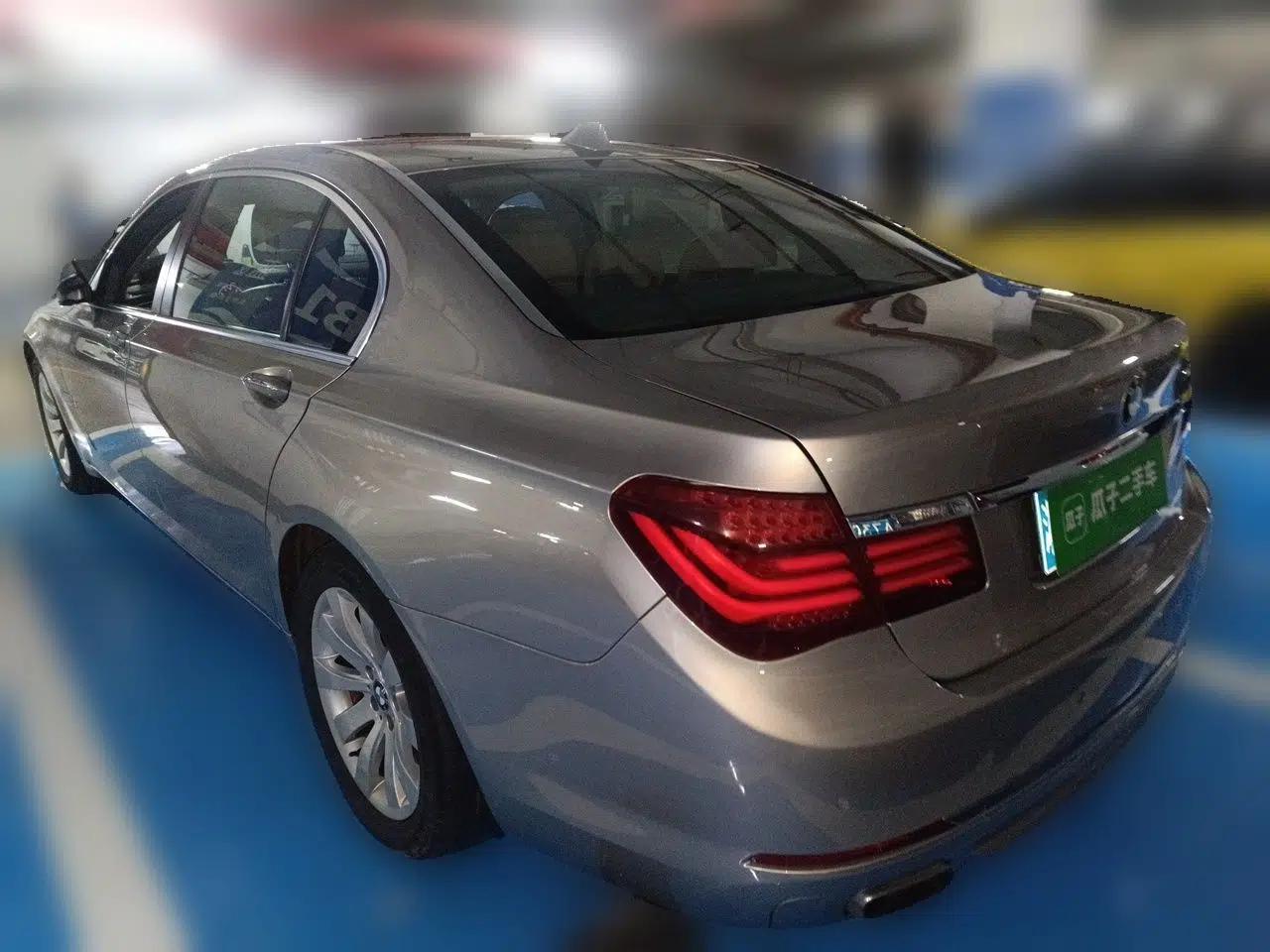BMW 7 Series 2013 730Li Leading Model — миниатюра 4