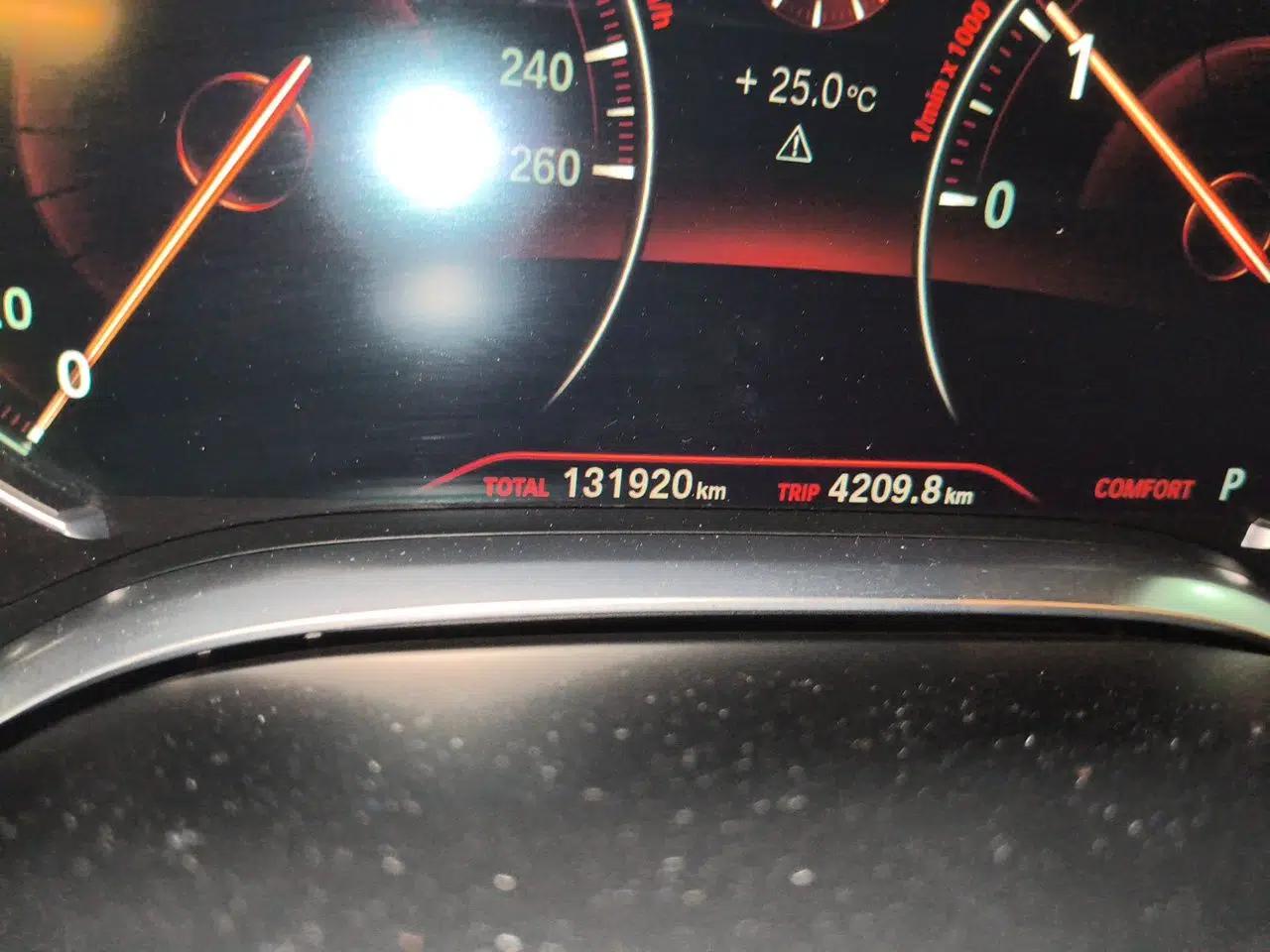 BMW 7 Series 2016 730Li Leading Model — миниатюра 12