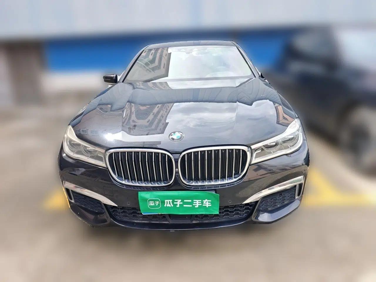BMW 7 Series 2018 730Li Luxury Edition M Sport Package — миниатюра 2