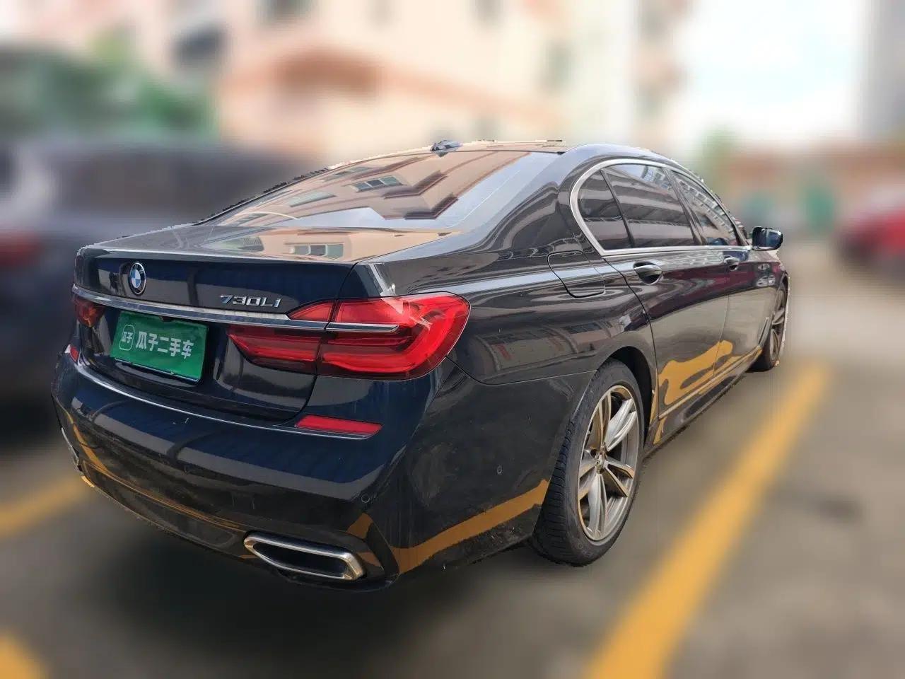 BMW 7 Series 2018 730Li Luxury Edition M Sport Package — миниатюра 6