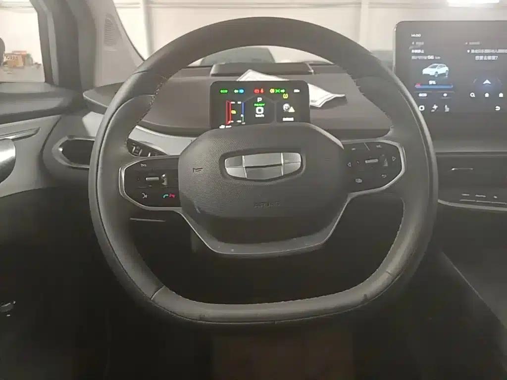 Geely Geometry C 2021 C550 Power Edition — миниатюра 11