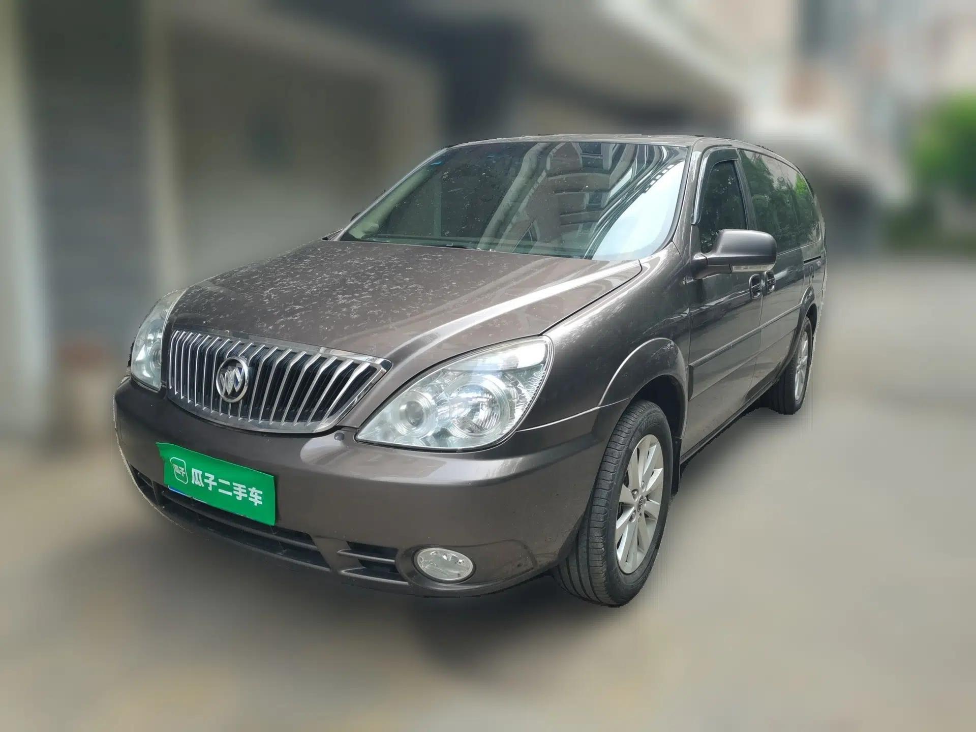 Buick GL8 2014 2.4L Classic Edition — миниатюра 1