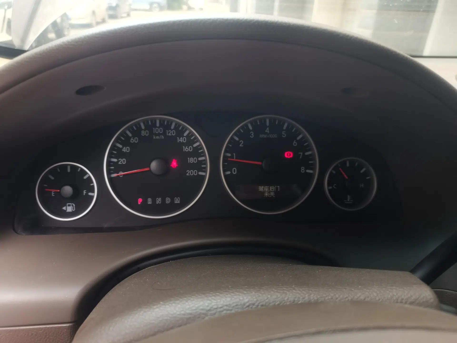 Buick GL8 2014 2.4L Classic Edition — миниатюра 11