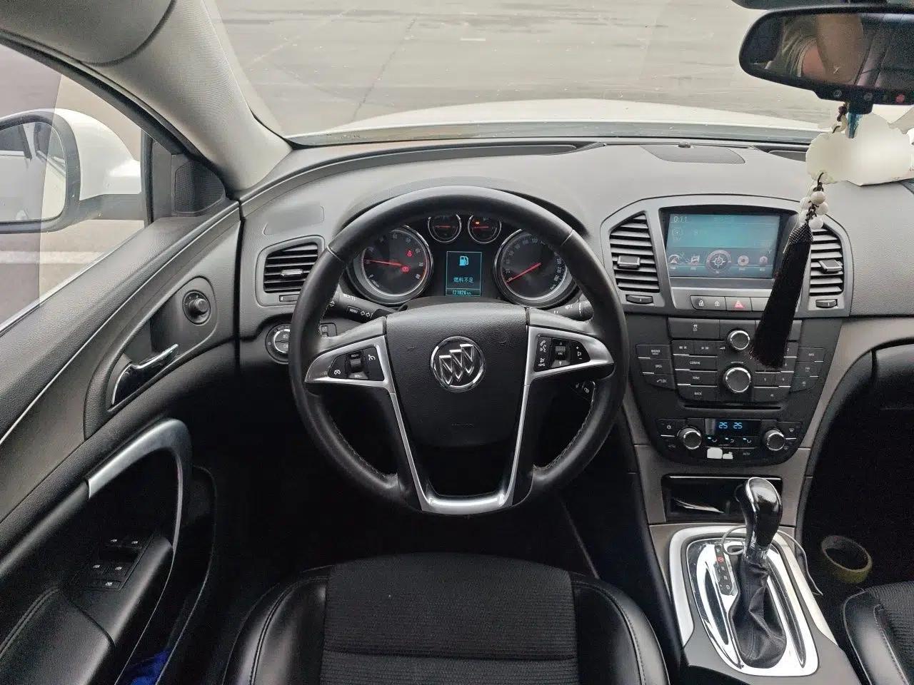Buick Regal 2013 1.6T Automatic Elite Sport Edition — миниатюра 10