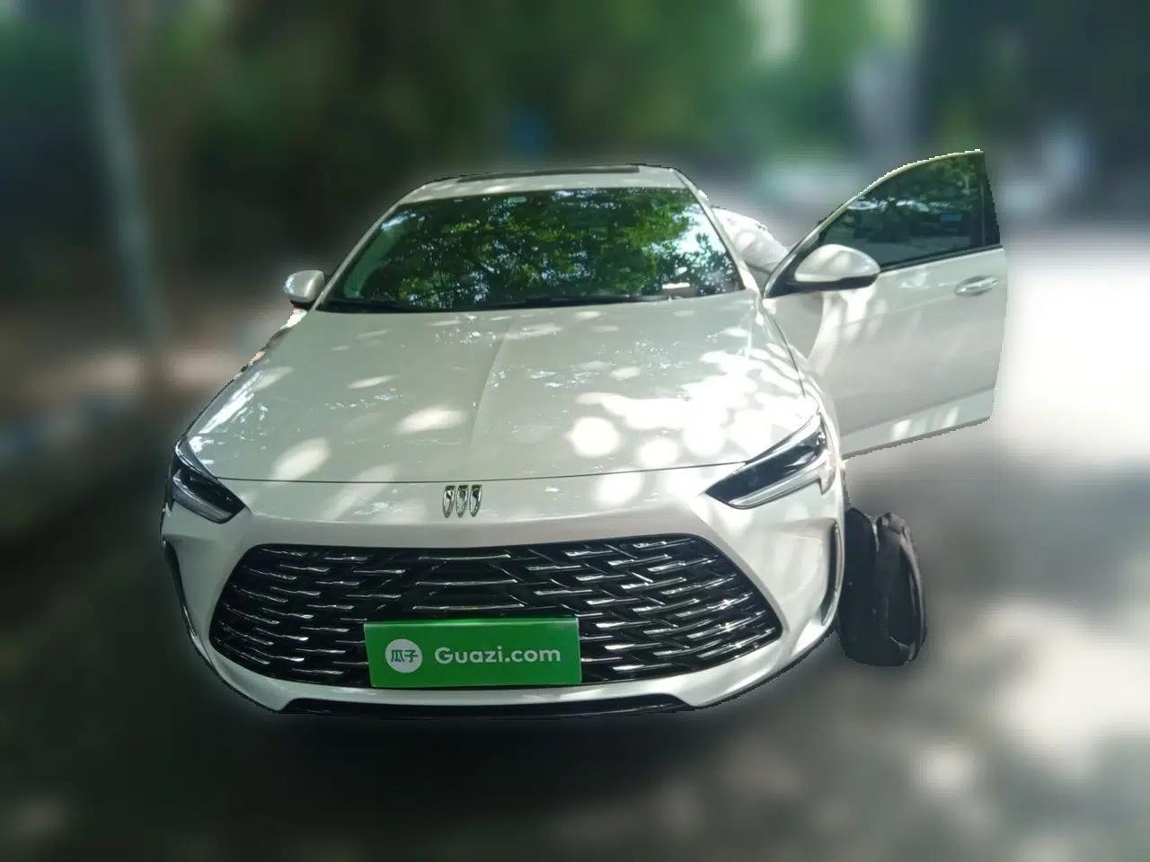 Buick Regal 2025 Model 25T Ultra-Enjoyment Edition — миниатюра 2