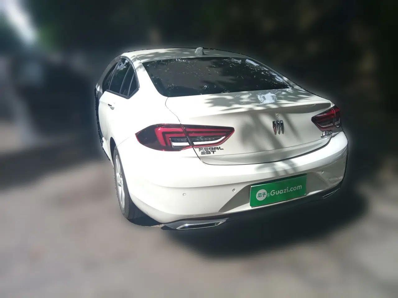 Buick Regal 2025 Model 25T Ultra-Enjoyment Edition — миниатюра 4