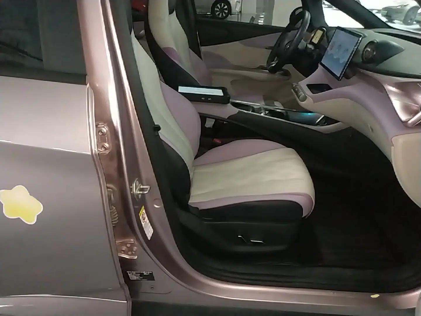 BYD Dolphin 2023 420 km Fashion Edition — миниатюра 19
