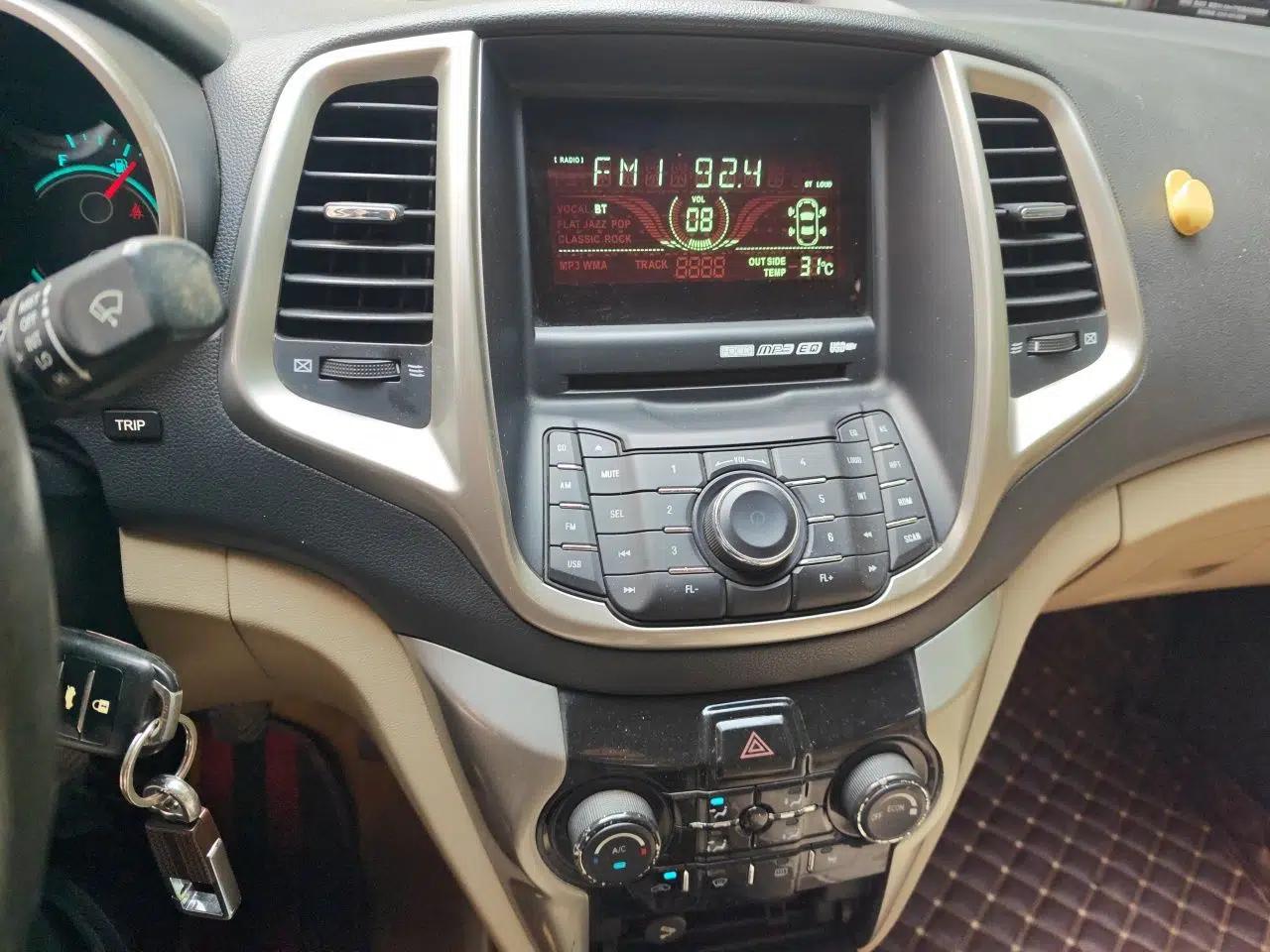 CHANGAN Eado 2012 1.6L Manual Luxury Model China IV Standard — миниатюра 13