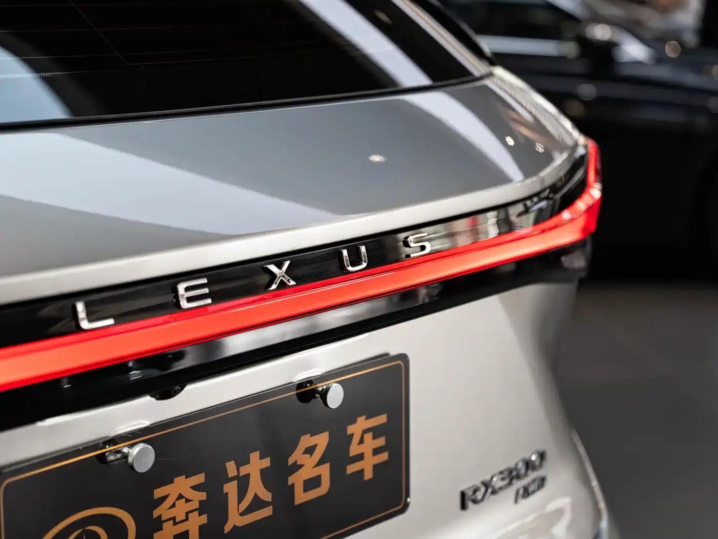 Lexus RX 2025 300 AWD Luxury Edition — миниатюра 7