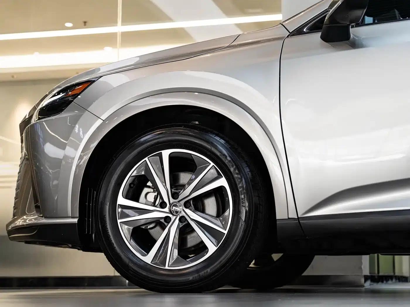 Lexus RX 2025 300 AWD Luxury Edition — миниатюра 8