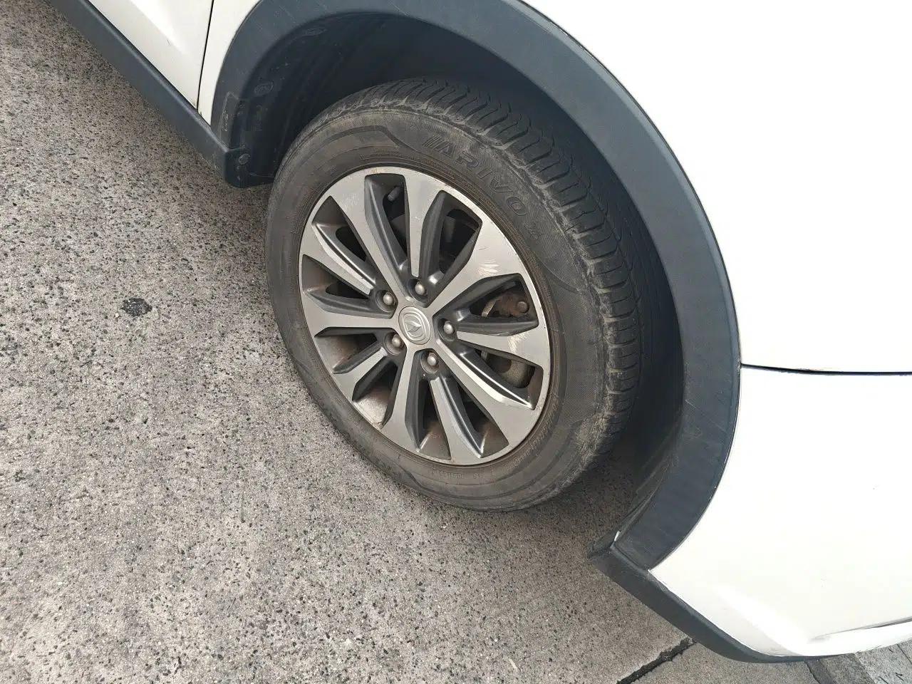 CHANGAN Lingxuan 2017 1.6L Manual Happiness Edition — миниатюра 8