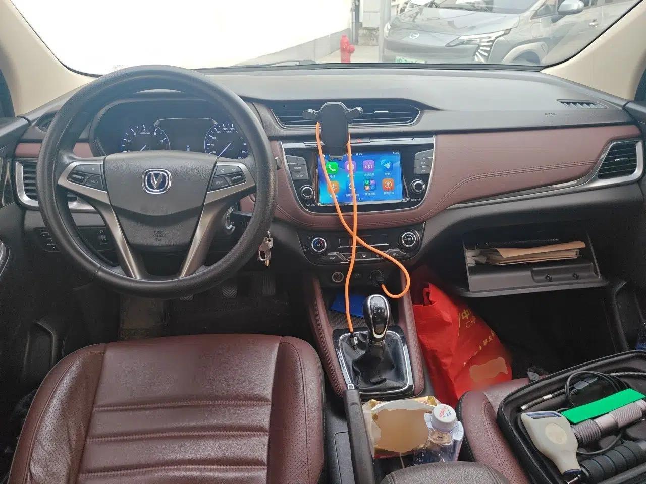 CHANGAN Lingxuan 2017 1.6L Manual Happiness Edition — миниатюра 9
