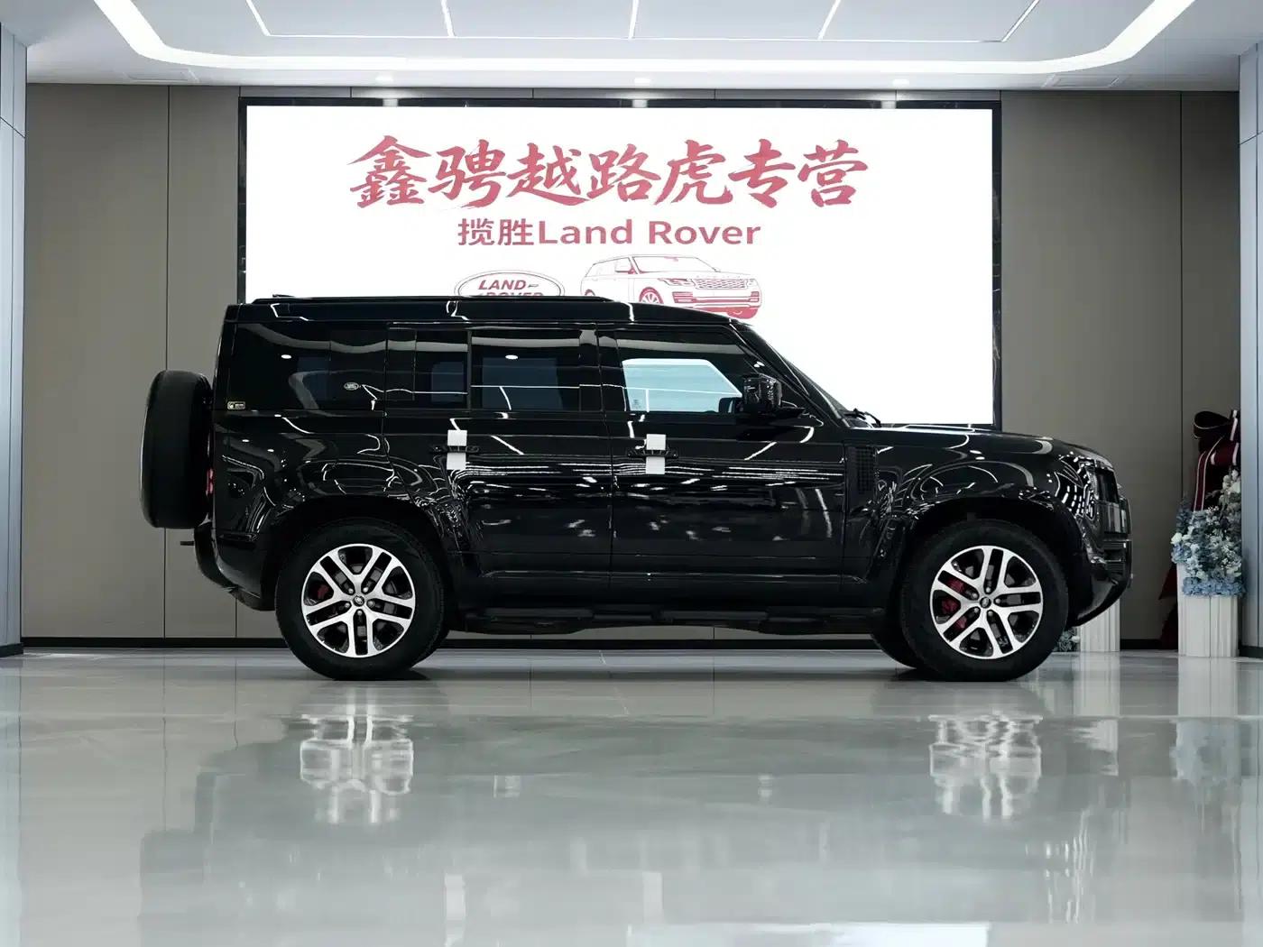 2023 Land Rover Defender Facelift 110 3.0T P400 X-DYNAMIC HSE — миниатюра 4