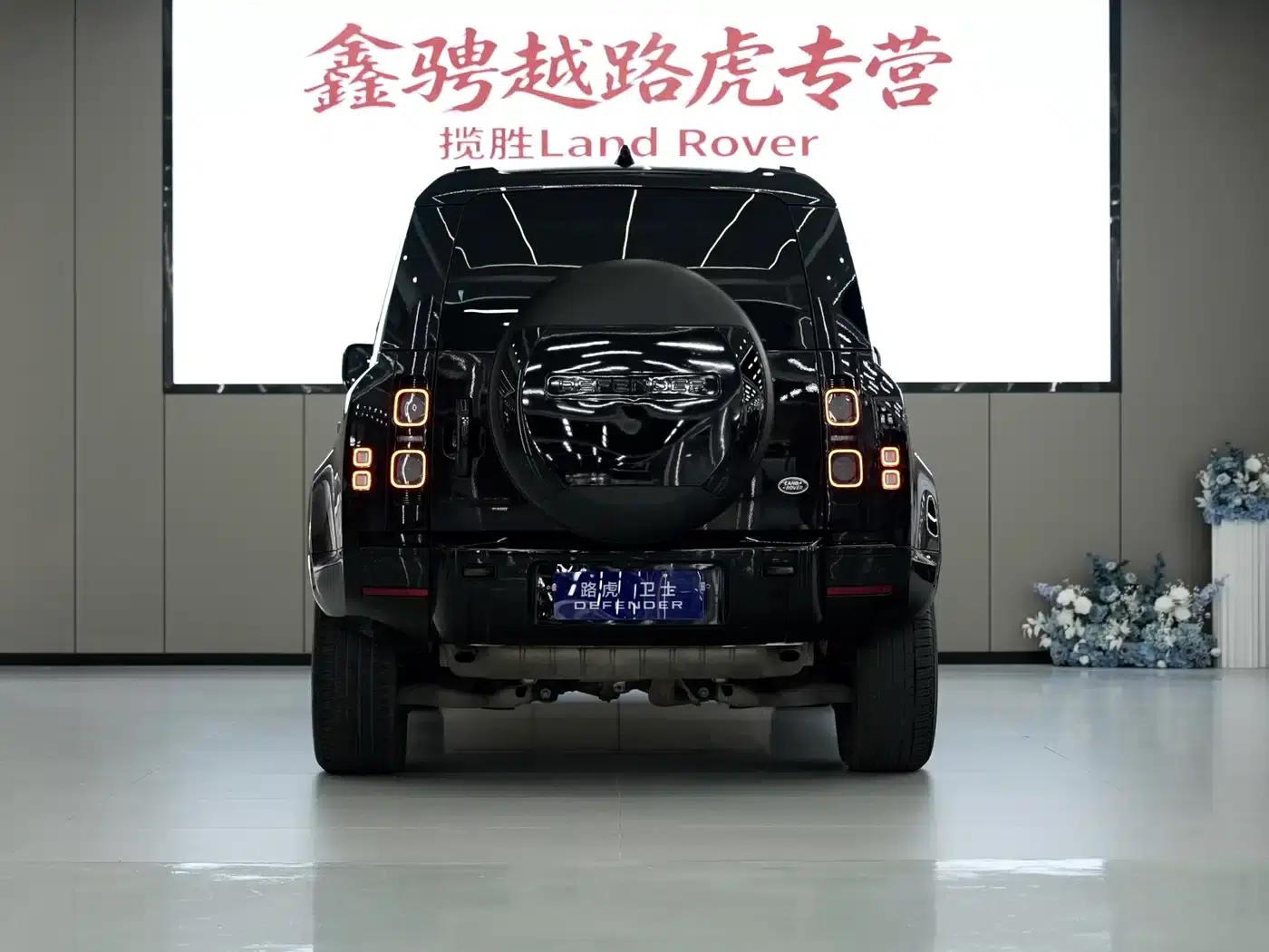 2023 Land Rover Defender Facelift 110 3.0T P400 X-DYNAMIC HSE — миниатюра 6