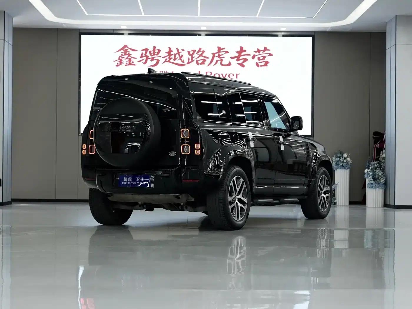 2023 Land Rover Defender Facelift 110 3.0T P400 X-DYNAMIC HSE — миниатюра 7