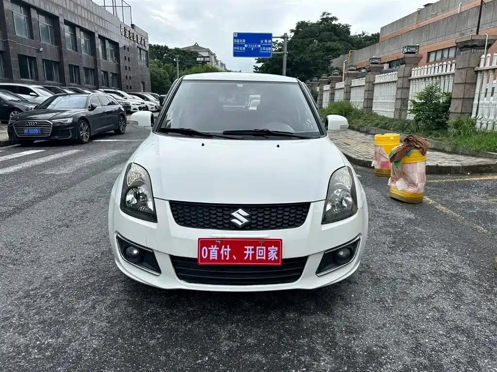 2013 Swift 1.5L Automatic Standard Edition — миниатюра 2