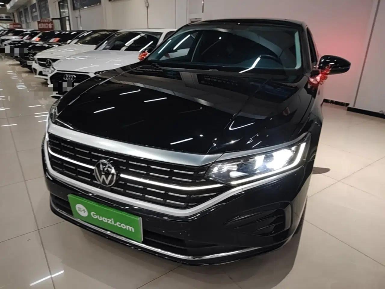 Volkswagen Passat 2023 Revised 330TSI Elite Edition — миниатюра 1