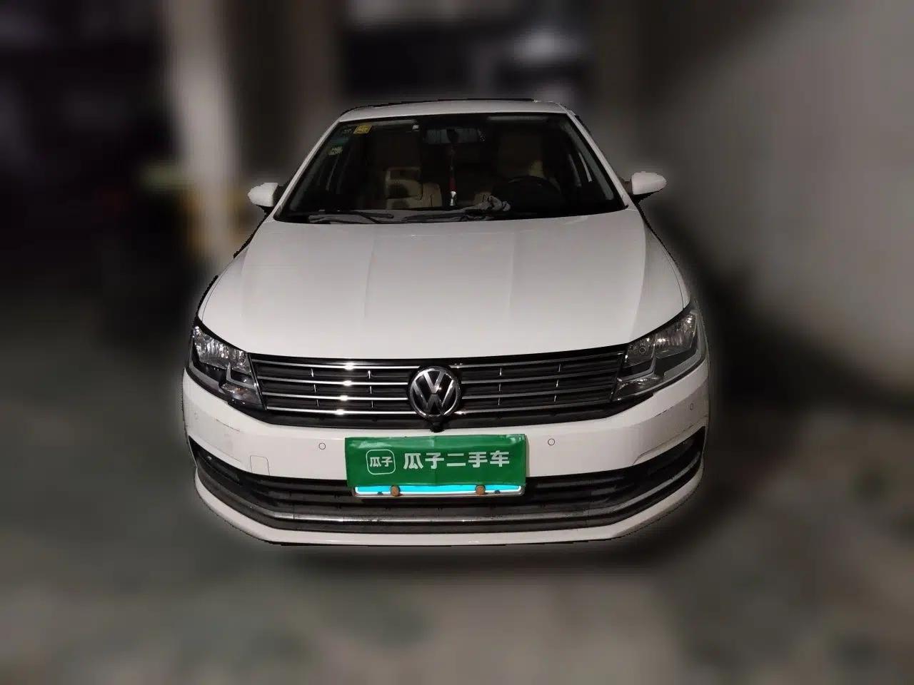 Volkswagen Lavida 2017 1.6L Automatic Comfort Edition — миниатюра 2