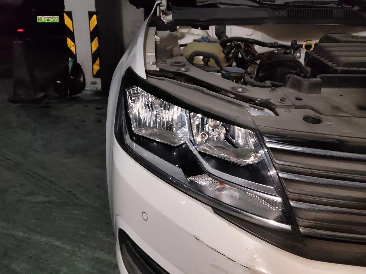 Volkswagen Lavida 2017 1.6L Automatic Comfort Edition — миниатюра 7