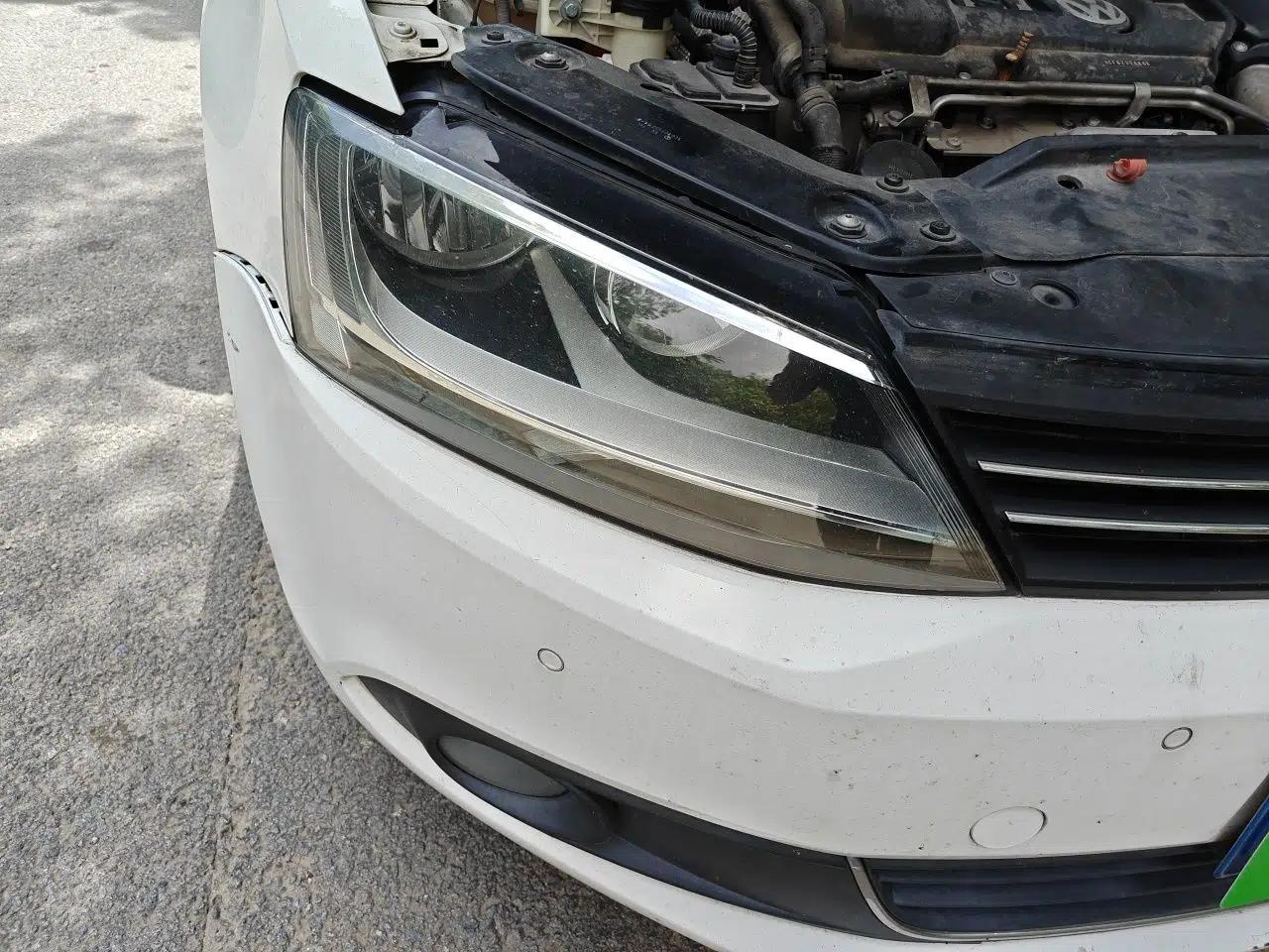 Volkswagen Sagitar 2014 Revised Version 1.4TSI Automatic Luxury Edition — миниатюра 7