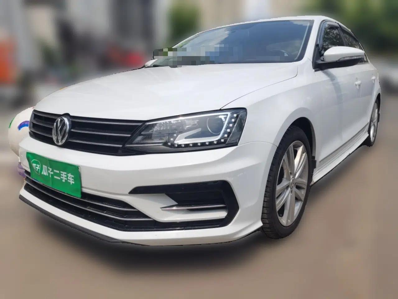 Volkswagen Sagitar 2018 280TSI DSG Ignite Edition — миниатюра 1